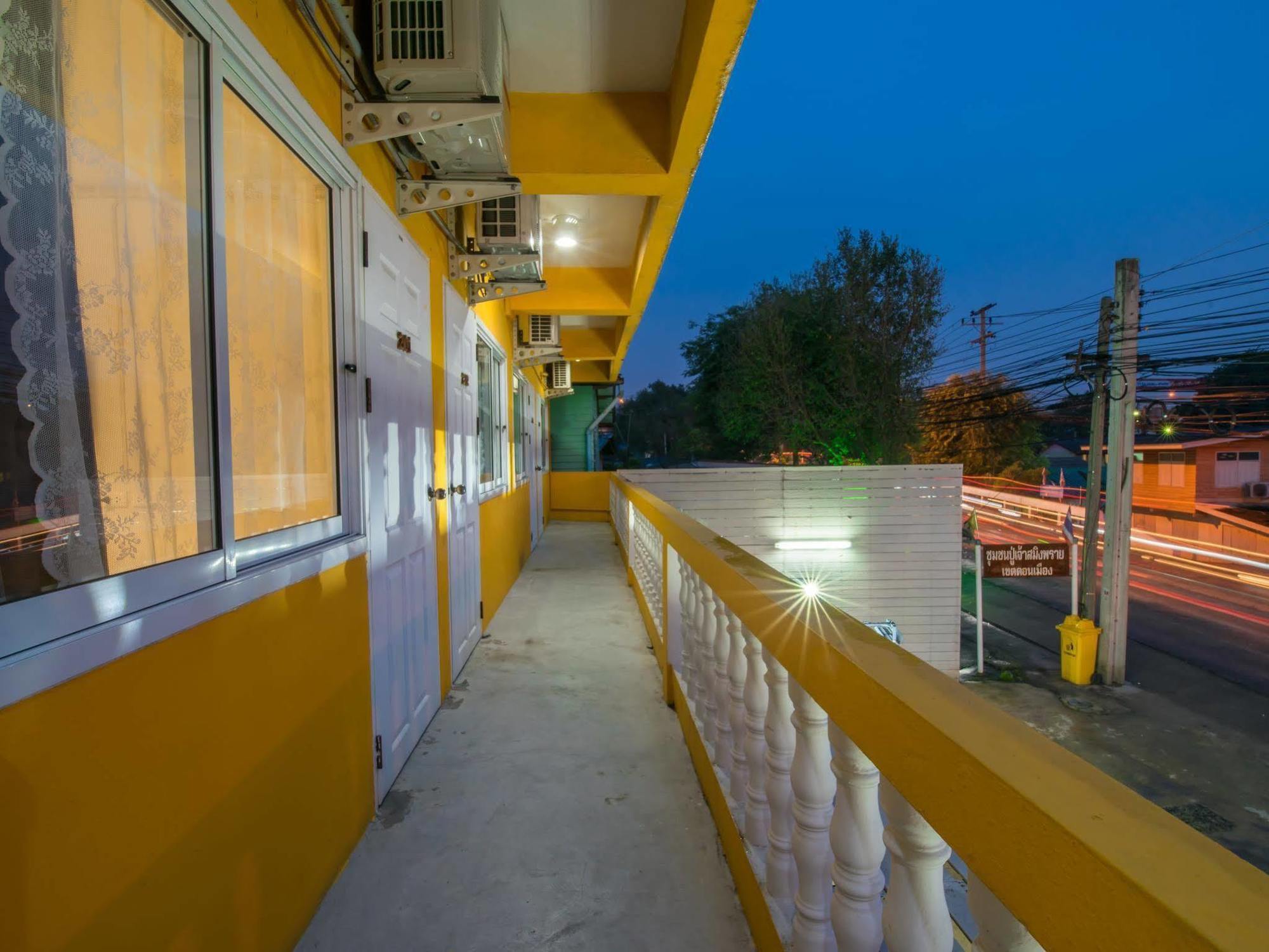Take A Rest Donmuang Residence Bangkok Luaran gambar